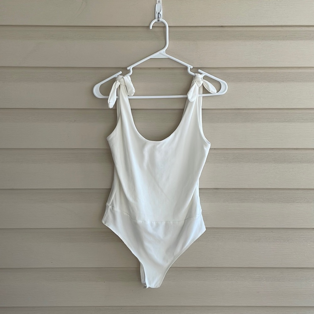Lulus Pretty Pleased White Tie-Strap Bodysuit